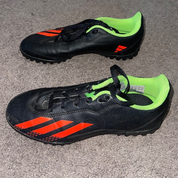Adidas speedportal turf soccer shoes - Picture 4 of 7